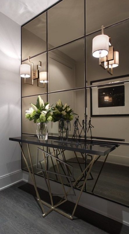 Mirrored Wall with 12 large square mirrors