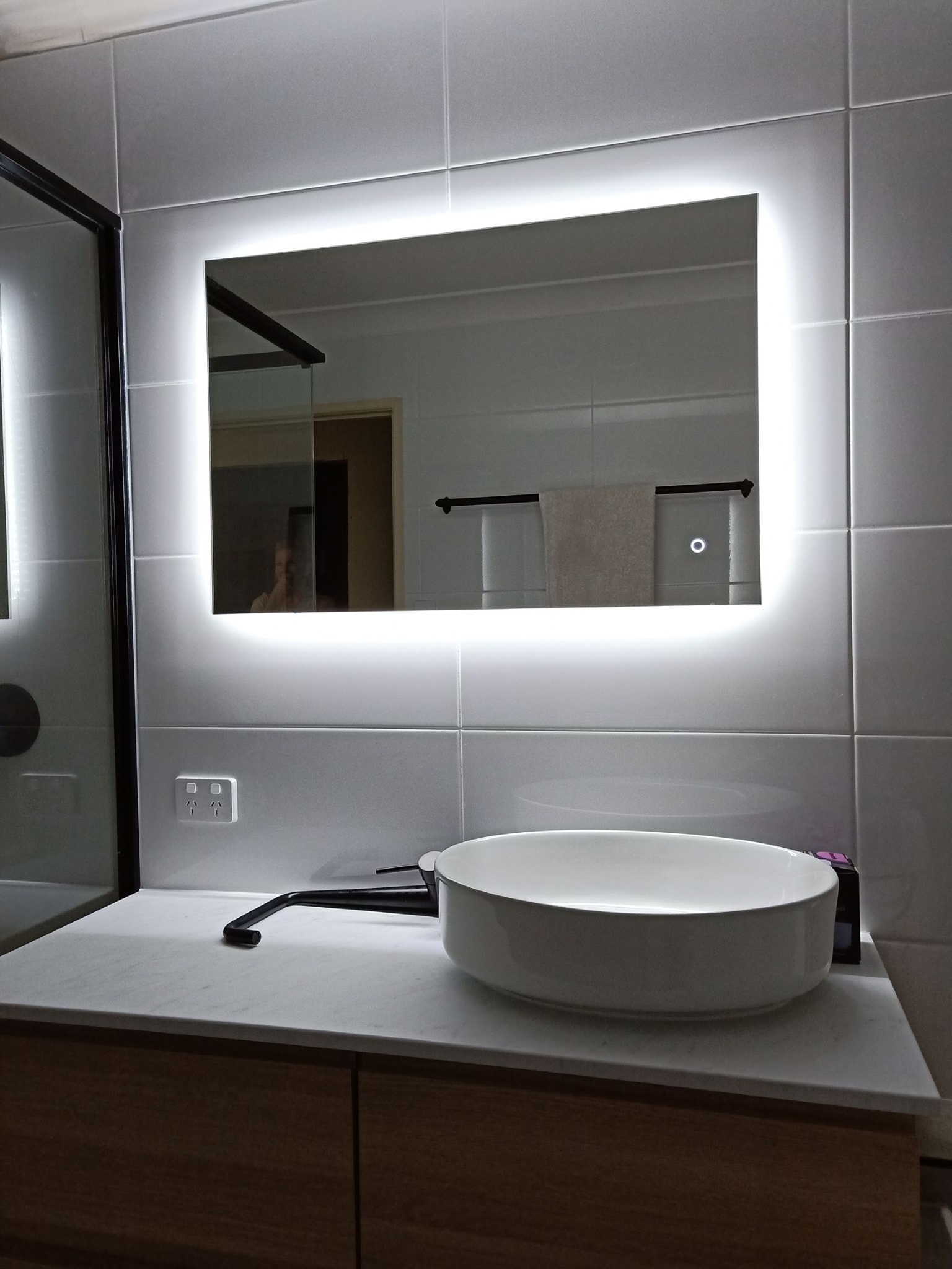 Luxe Rectangle Backlit LED Mirror with Demister | Luxe Mirrors